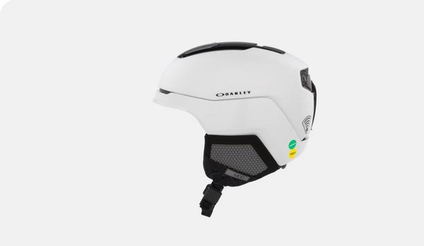 Exploring The Oakley MOD5 I.C.E. Snow Helmet: Unrivaled Safety For The Mountain Adventures
