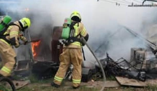 FRNSW Battles Lethbridge Park Fire: Intense Home Blaze
