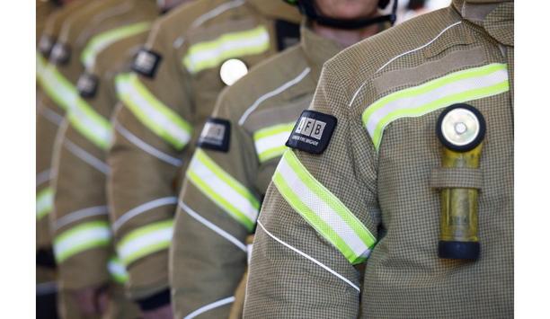 London Fire Brigade Firefighters Get Training From A De Montfort University Leicester Scientist