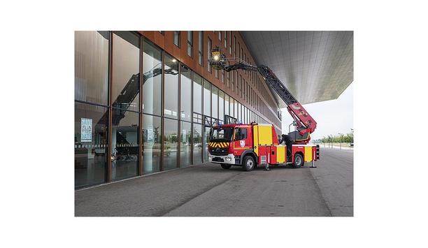 Rosenbauer Launches A New Turntable Ladder With XS Technology For Fall Protection And Height Rescue