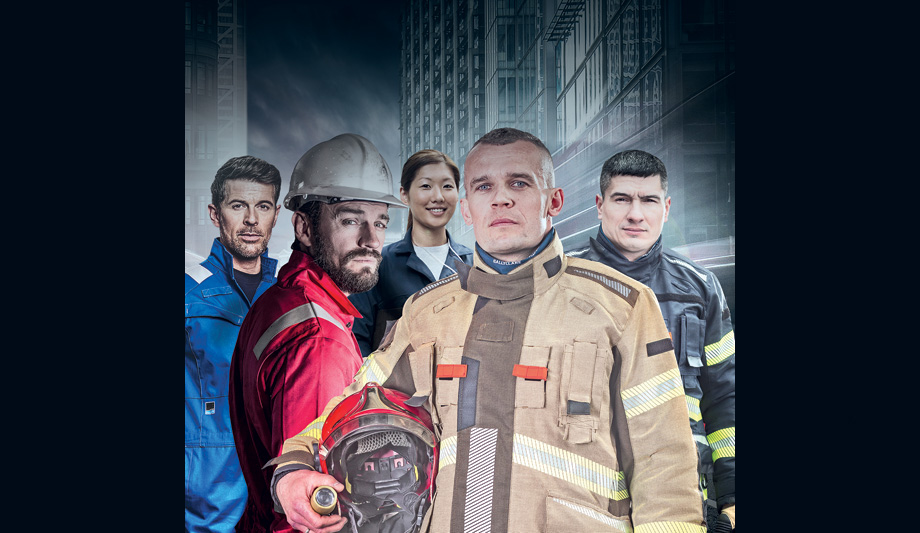 Ballyclare Displays New Range Of Pionér And Xenon Fire Garments At A+A 2017