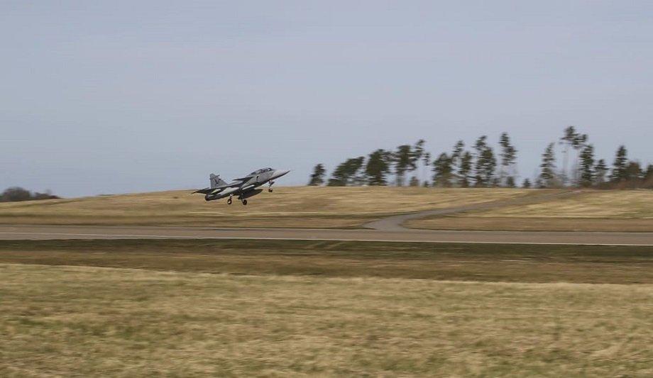 Saab Successfully Completes Air Trials Of AESA Radar