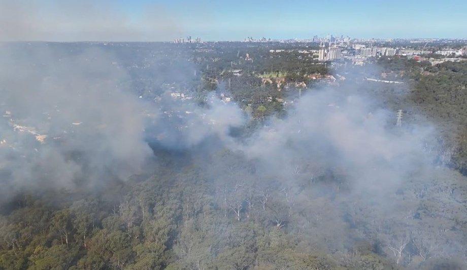 FRNSW Conducts Hazard Reduction Burn In South Turramurra
