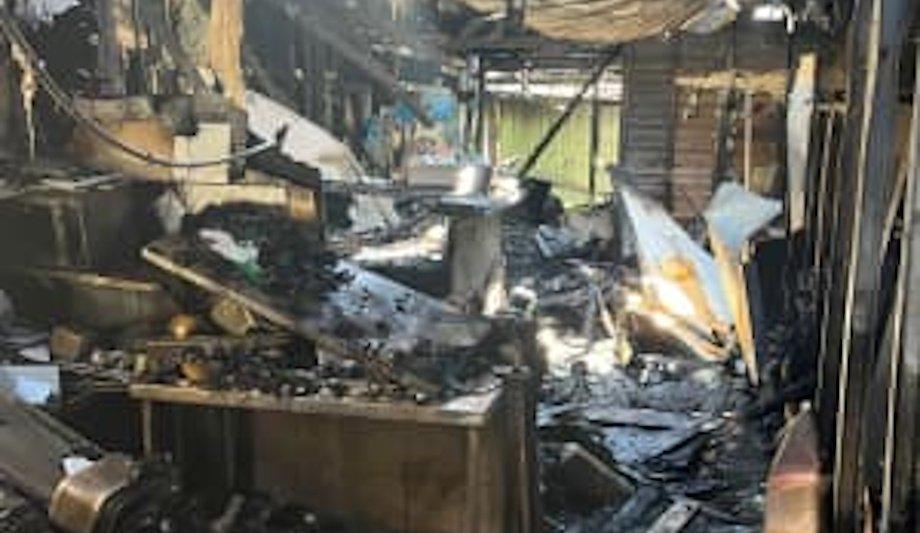 Fire & Rescue NSW Tackles Major Fire In Woonona