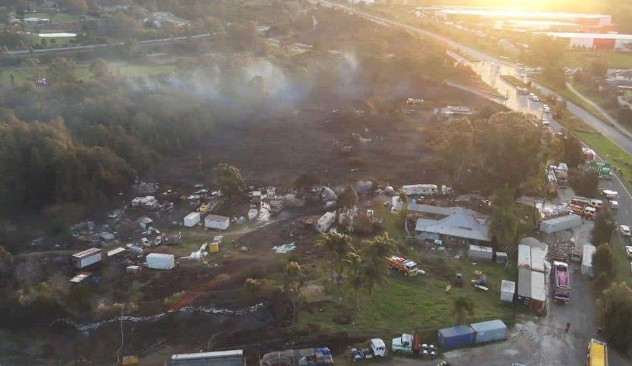 FRNSW Tackles Bushfires Amid Sydney's Wild Weather