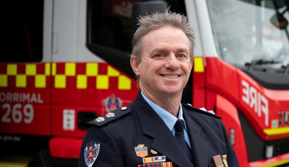 FRNSW Veterans Honored With Australian Fire Service Medal