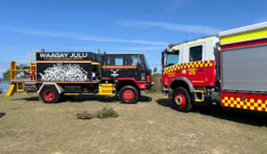 FRNSW Donates Fire Truck To Yurruungga Aboriginal Corporation
