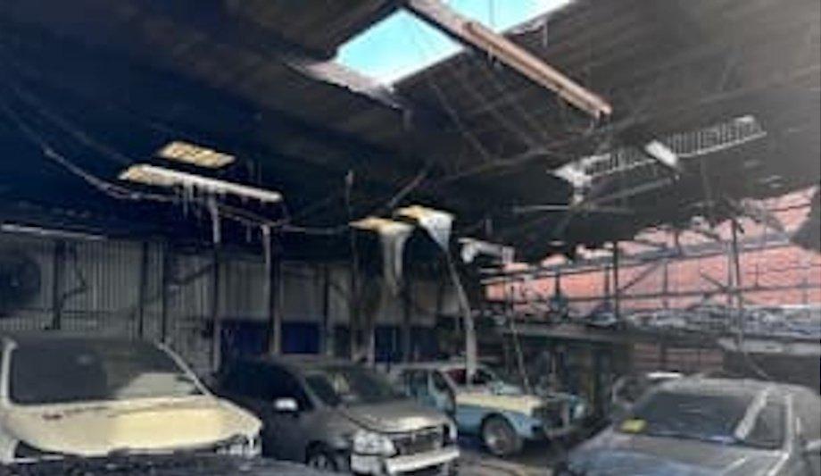 Guildford Smash Repair Blaze Investigated By FRNSW