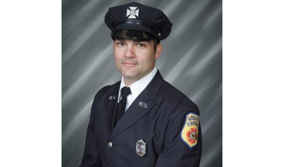Lieutenant  Jason Menard Recipient Of 2020 Ray Downey Courage And Valor Award