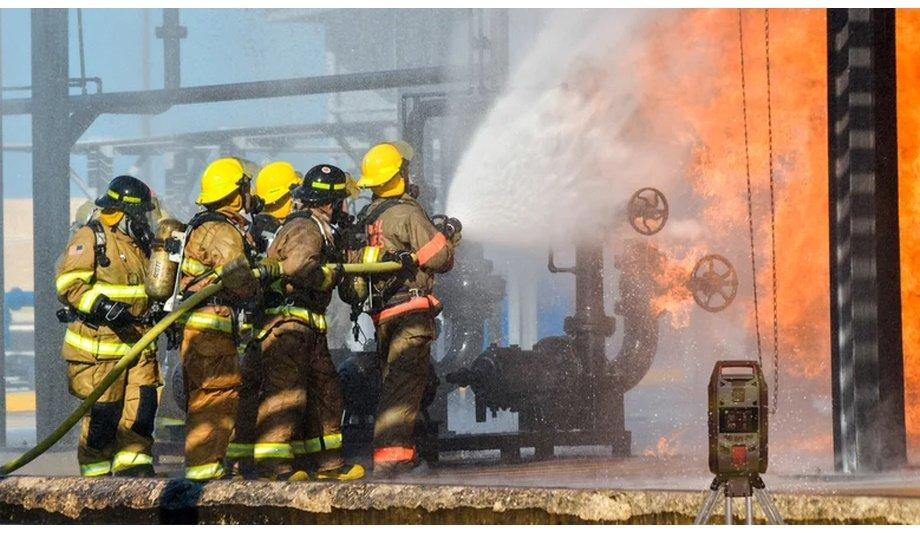 Blackline Safety: Keeping First Responders Safe With Technology-Podcast