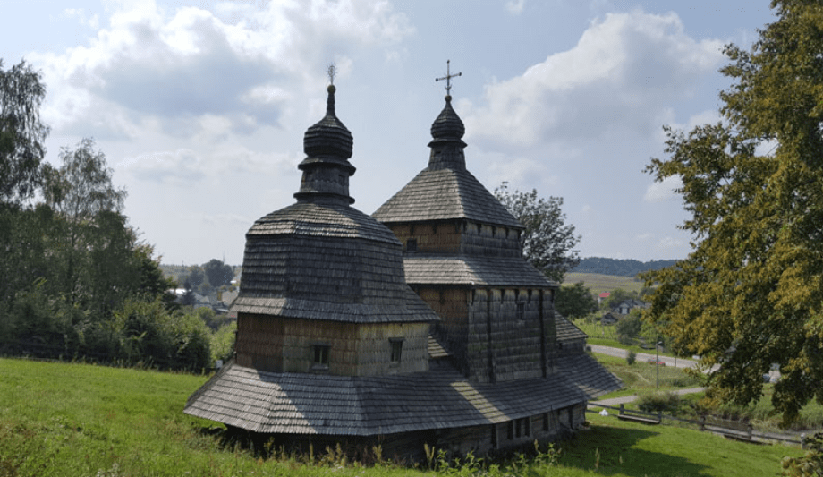 Safelincs Water Mist Extinguishers Delivered To Protect Ukraine’s Historic Buildings