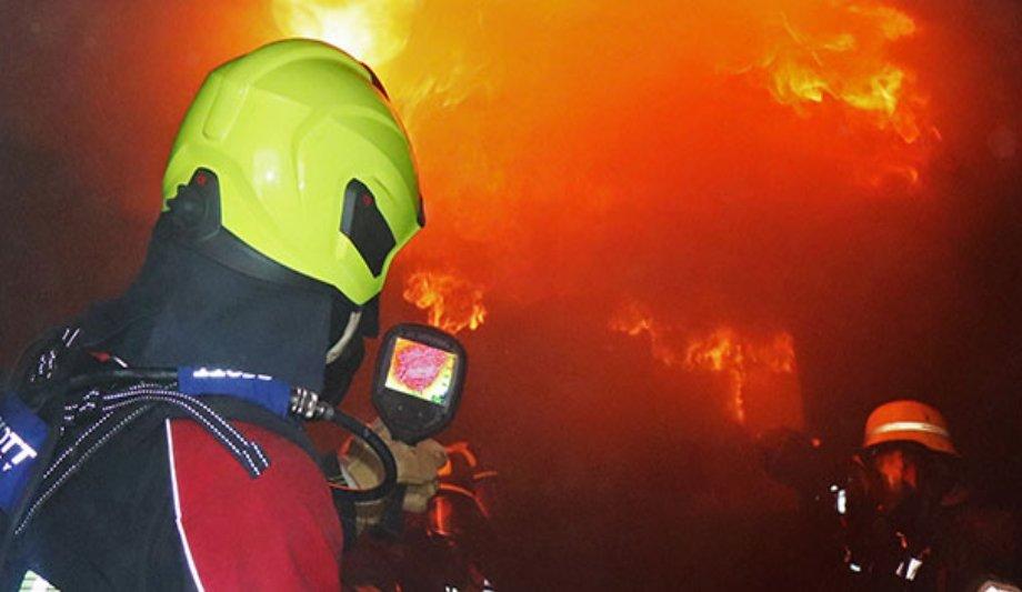 flir thermal camera firefighting