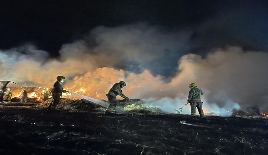 TWFRS Firefighters Praised For Battling Overnight Farm Blaze