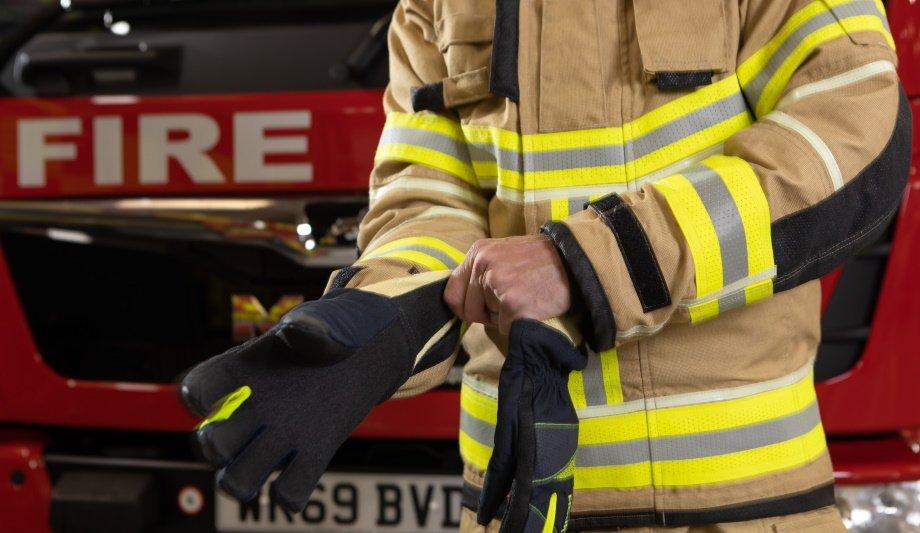 London Fire Brigade Focuses On When To Replace Turn Out Kits And Gear