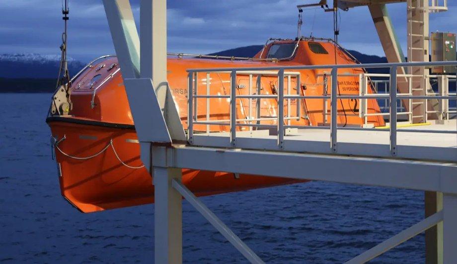 VIKING Norsafe Lifeboats And Davits Offer Unmatched Safety & Quality
