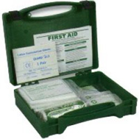Moyne Roberts First Aid Kit (1 Person) 2 triangular bandages